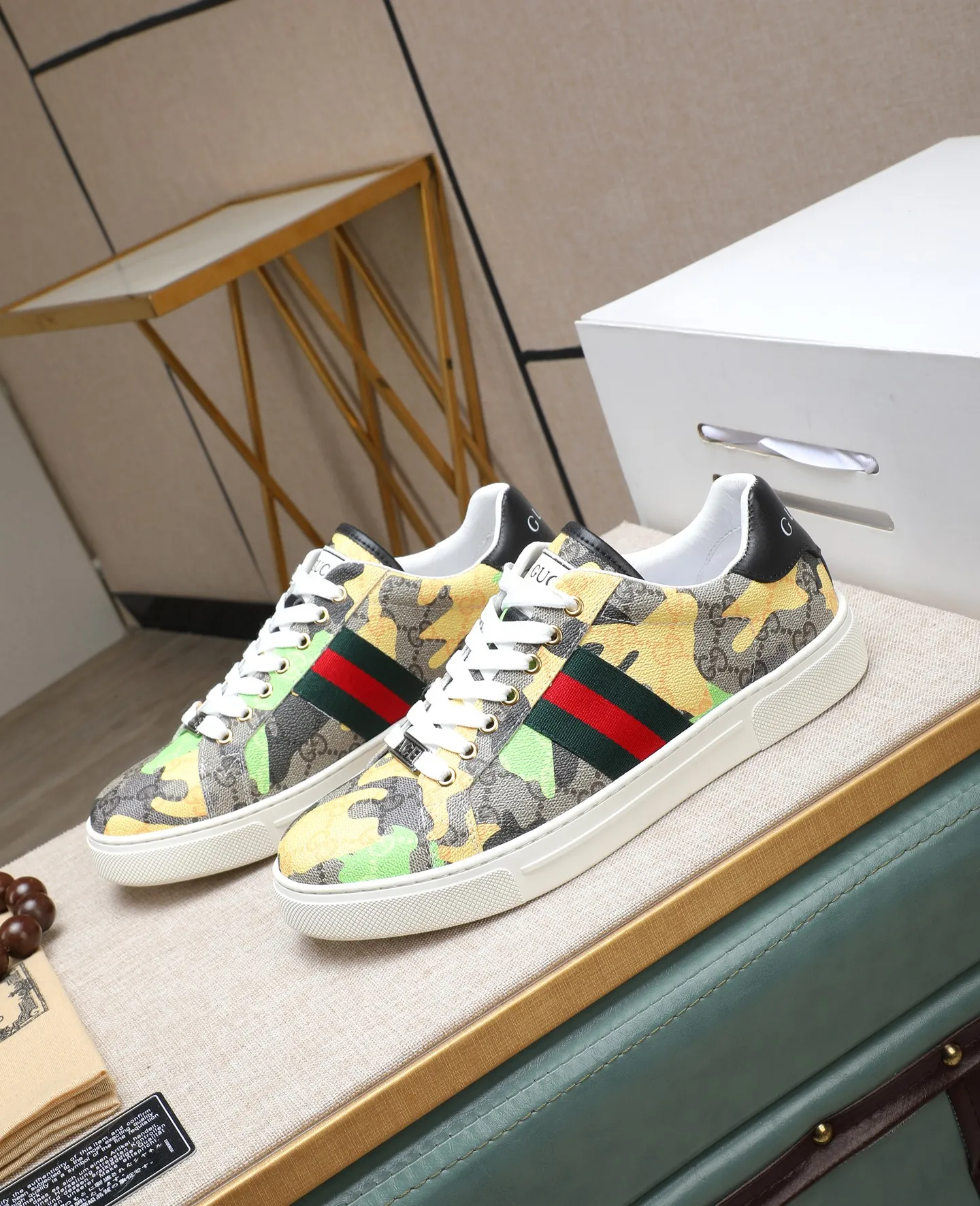 Men's men's shoes 💰440 GUCCI🔍🔍The latest model is on sale at the same time at the counter. Original calfskin imported from Italy, genuine leather lining, (high-end, noble, and classy) with exquisite workmanship. Sole: Original sole provided by the original factory, ⚠Exclusive double-layer movable molded sole super comfortable⚠, real shot 🎬The real thing is better🔍🔍"High quality·Follow the order" Code number 38-44